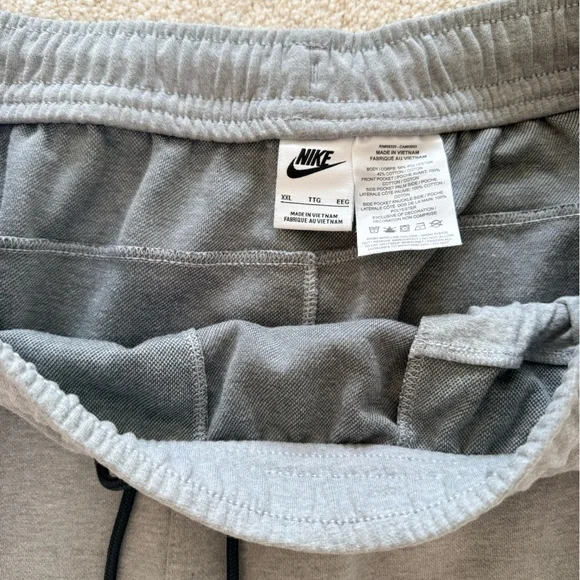 Nike XXL Hoodie and Jogger sweat pants - Picture 7 of 9
